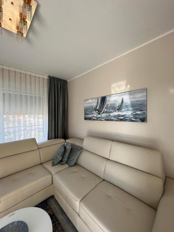 Apartman Yacht เมดูลิน ภายนอก รูปภาพ