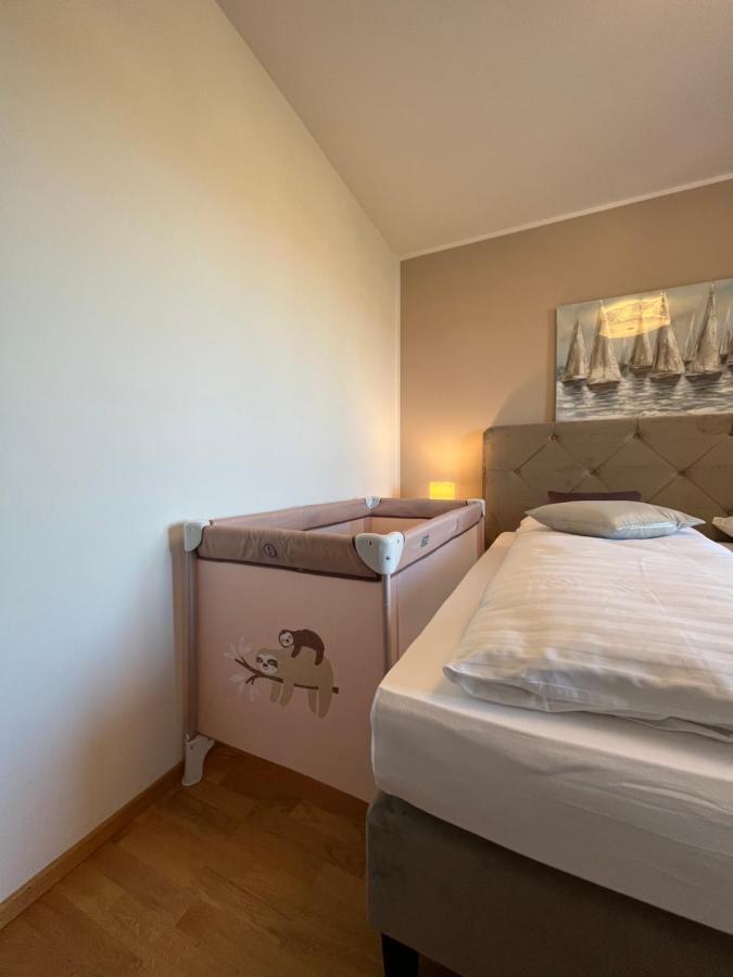 Apartman Yacht เมดูลิน ภายนอก รูปภาพ