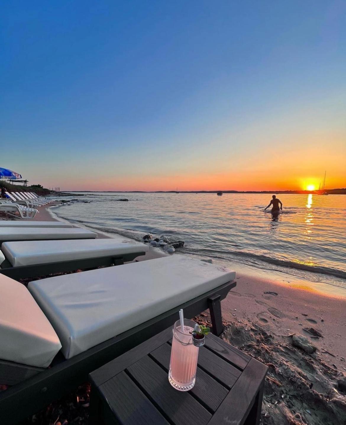 Apartman Yacht เมดูลิน ภายนอก รูปภาพ